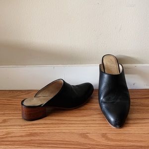Nisolo Mariella Mule in Black Size 7
